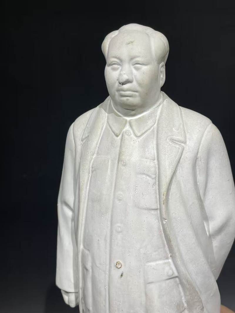 文革石膏伟人像 - 图5
