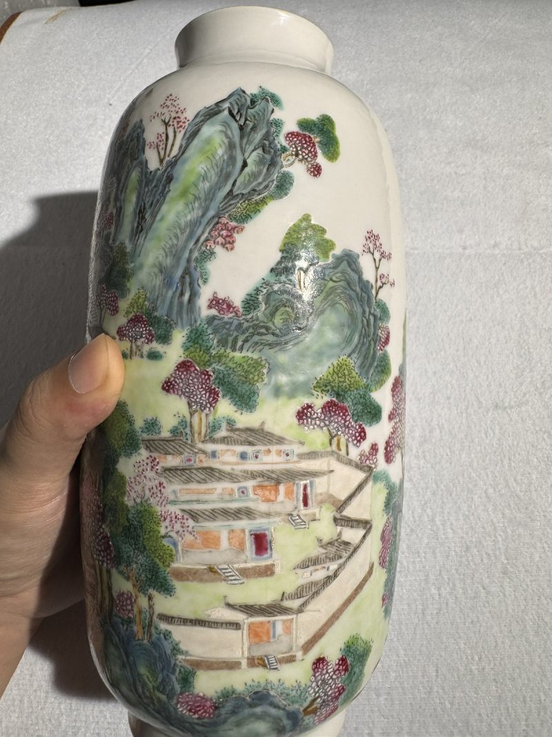 清乾隆 粉彩山水图灯笼瓶 - 图14
