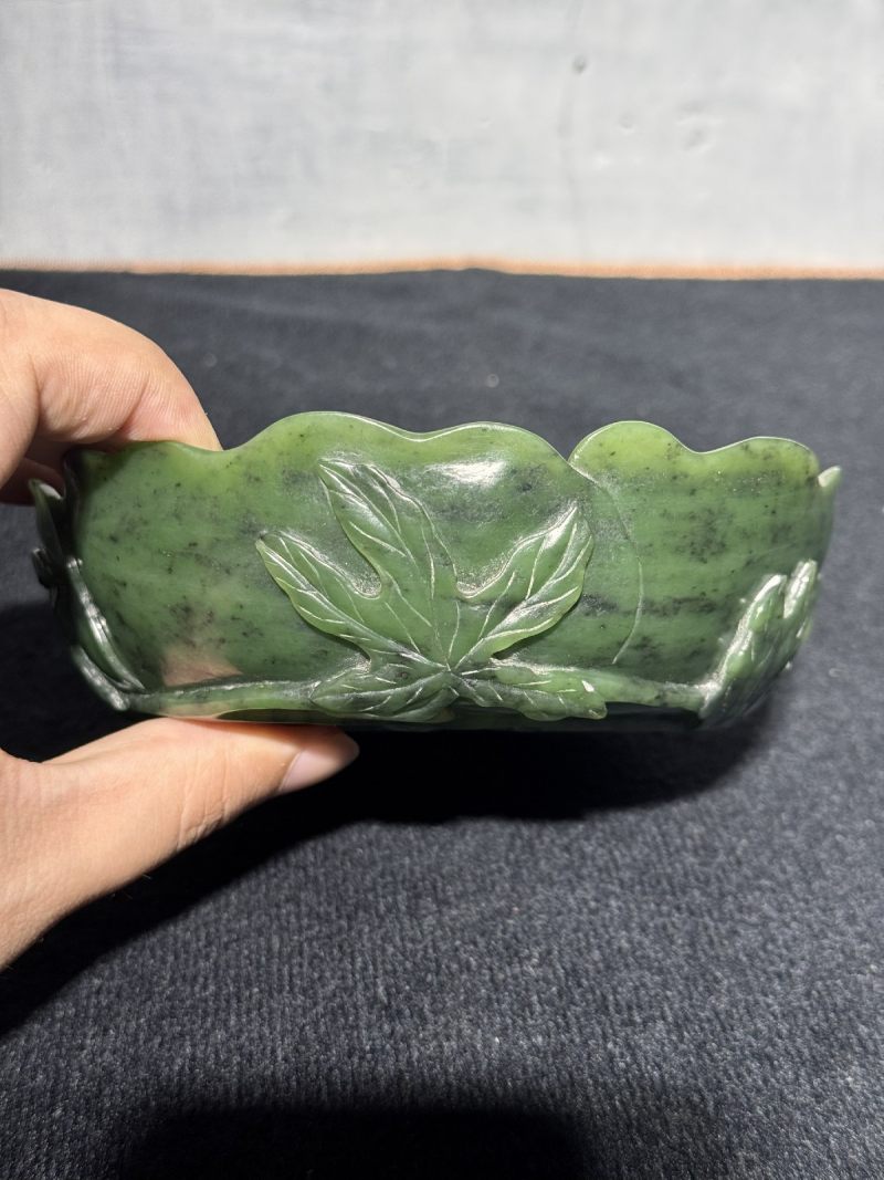 清乾隆 碧玉秋葵洗 - 图10