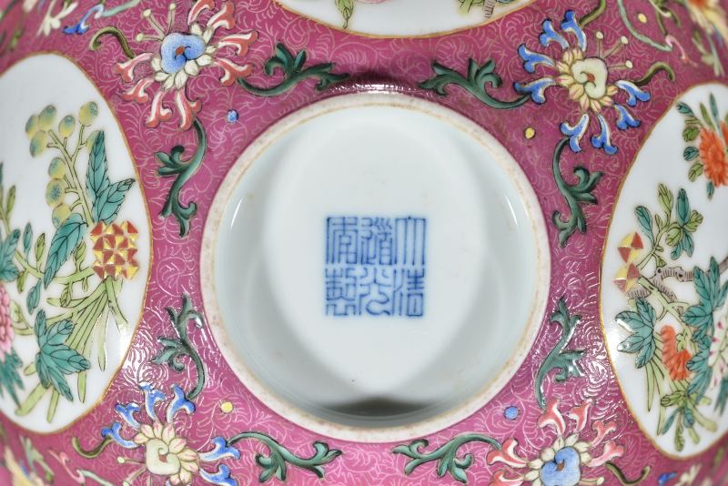 清 内青花外粉彩开光花卉纹碗 - 图9