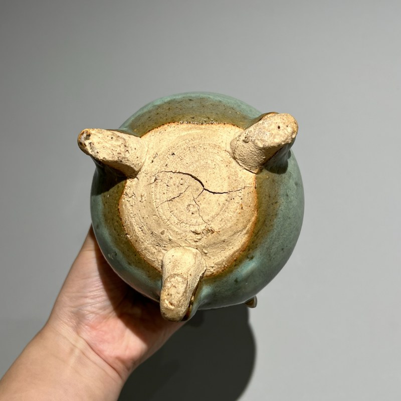 明代 钧窑三足炉 - 图9