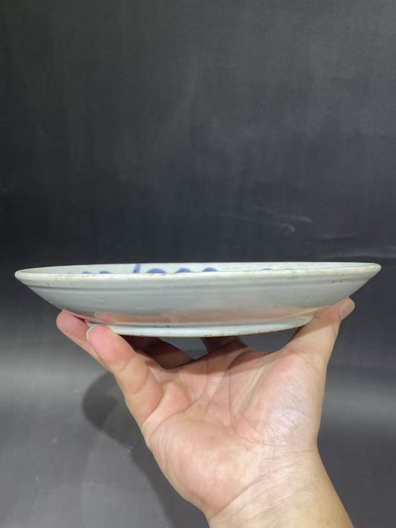 清花釉里红鱼纹盘 - 图4