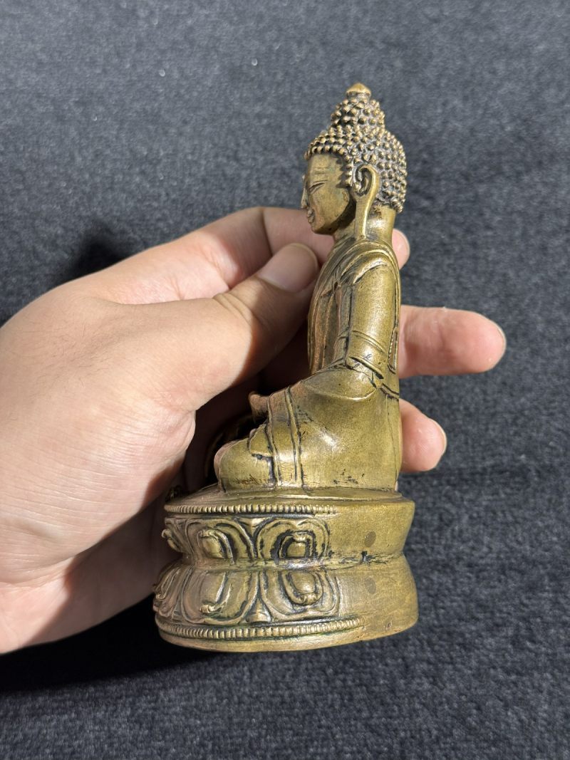 16世纪 合金铜阿閦佛 - 图6