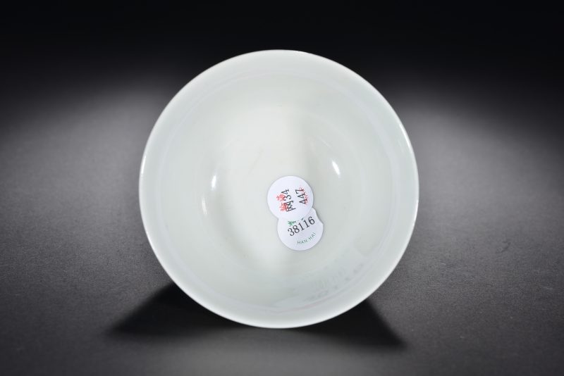 清 粉彩人物故事小杯 - 图5