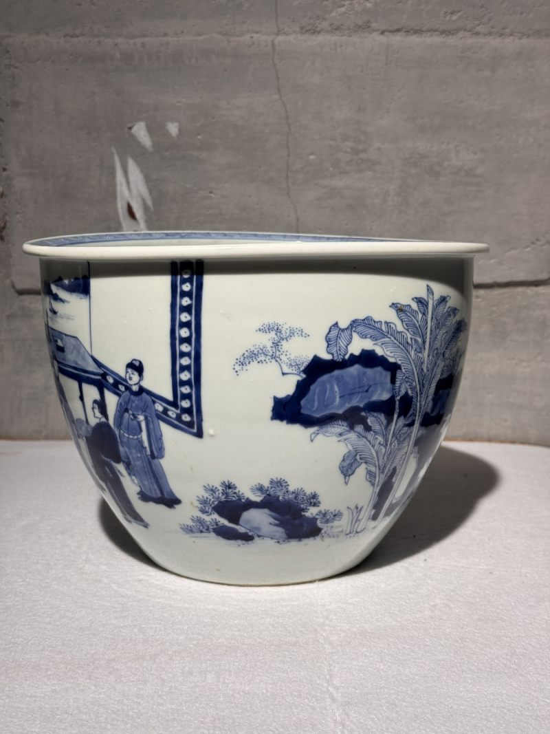 清康熙 青花人物纹案缸 - 图6