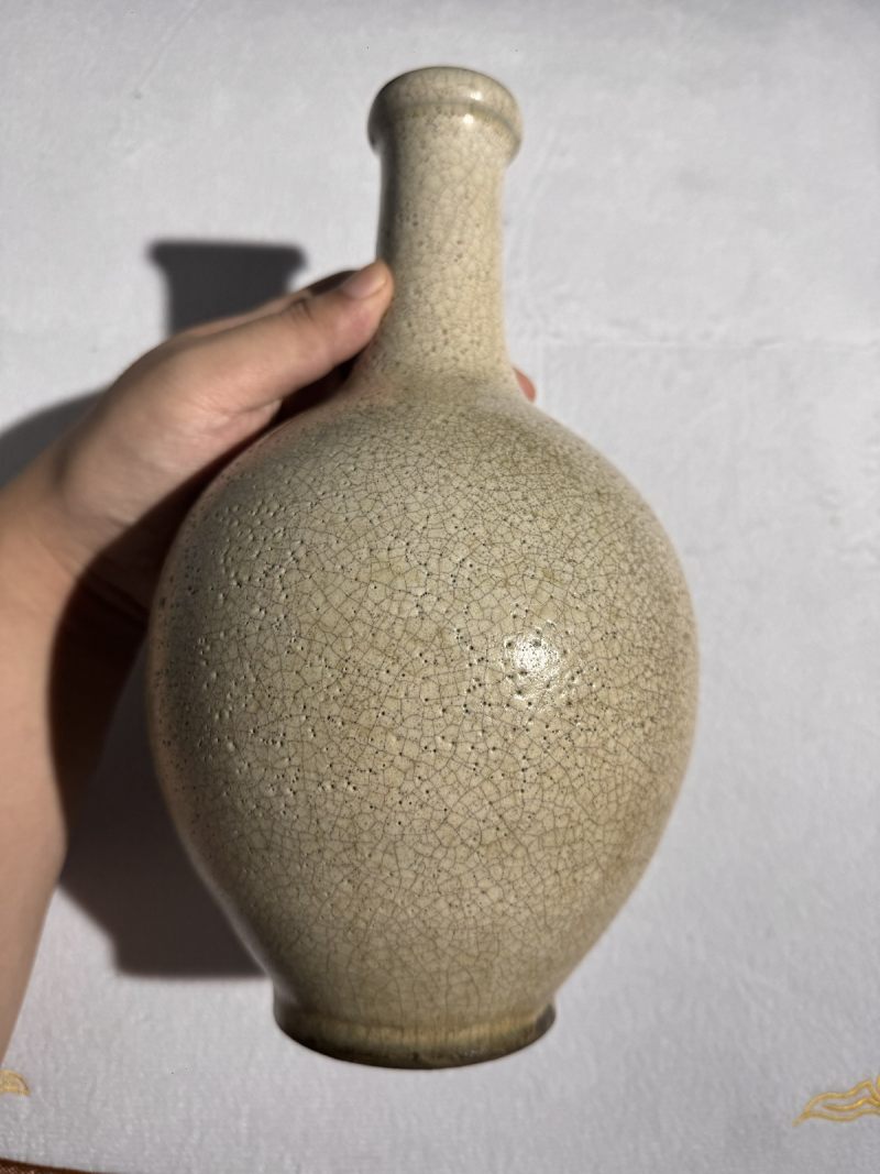 明 哥釉纸槌瓶（原配紫檀座） - 图3