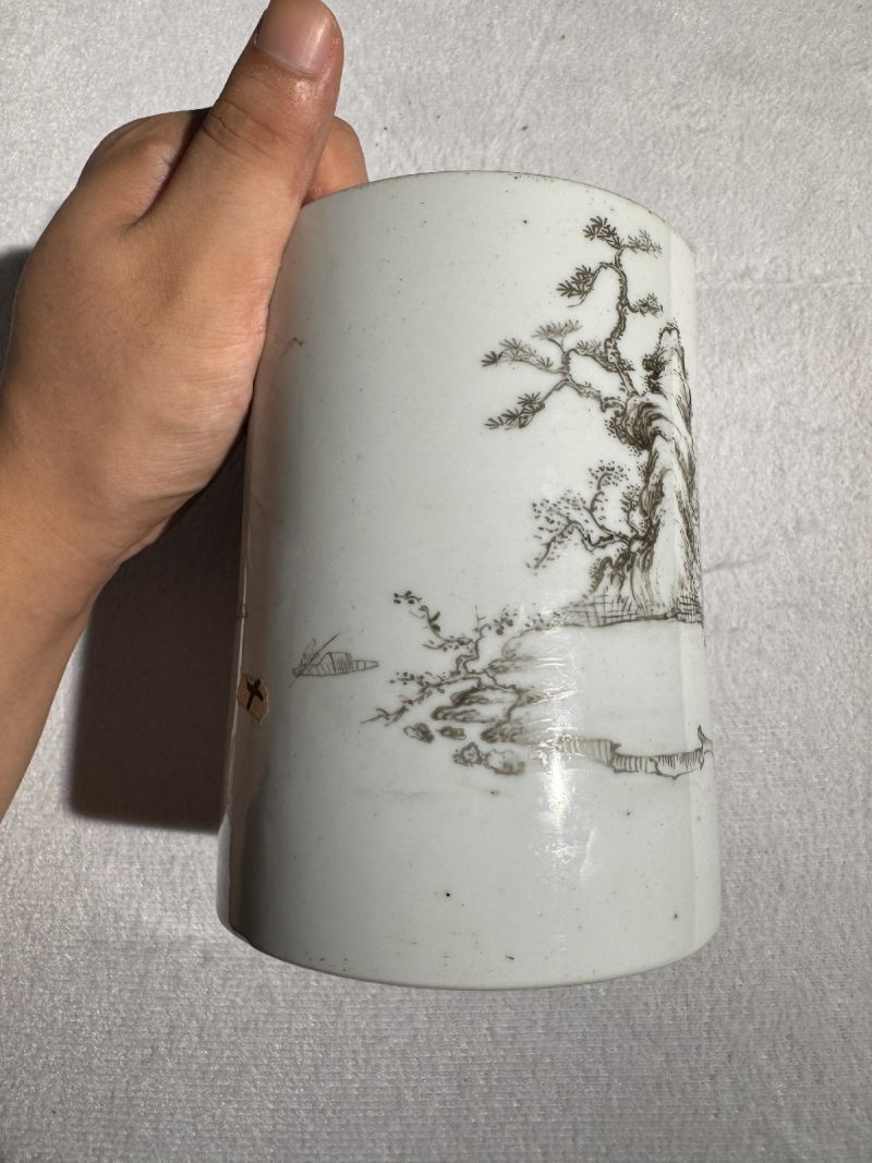 清康熙 墨彩山水人物图笔筒 - 图7