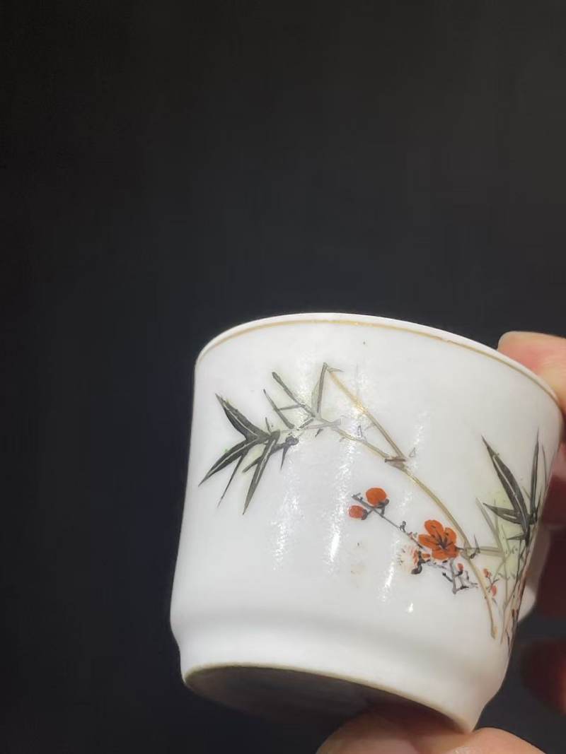 解放后粉彩梅竹双青纹把杯 - 图8