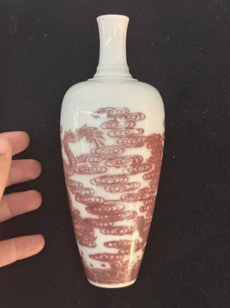 清雍正 釉里红云龙纹莱菔尊 - 图8