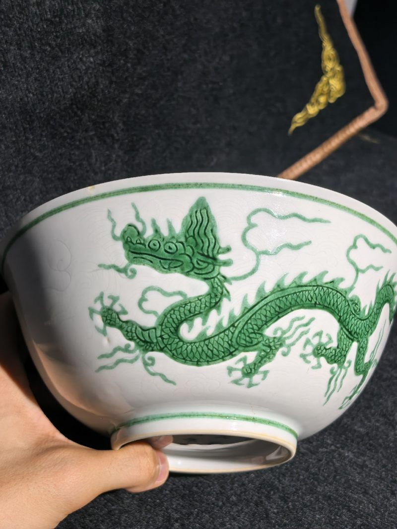 明弘治 锥拱海水绿龙纹碗 - 图9