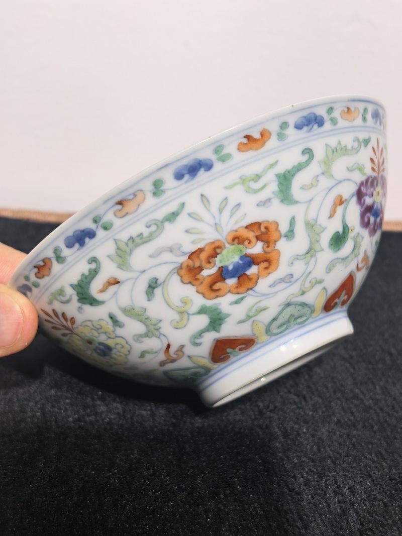 清雍正 斗彩西洋花卉纹碗 - 图5