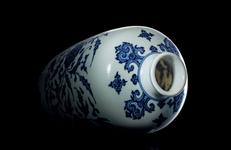 清雍正 青花萱草花卉纹茶叶罐 - 图2