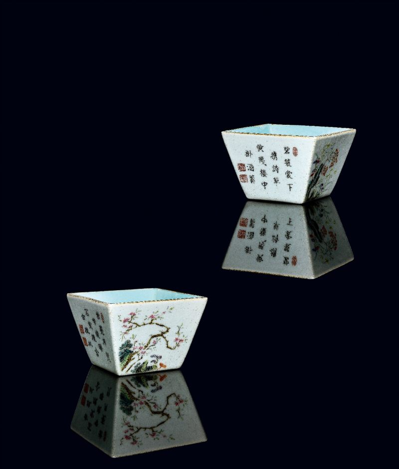 清乾隆 唐英制粉彩灵仙祝寿诗文方斗杯 - 图1