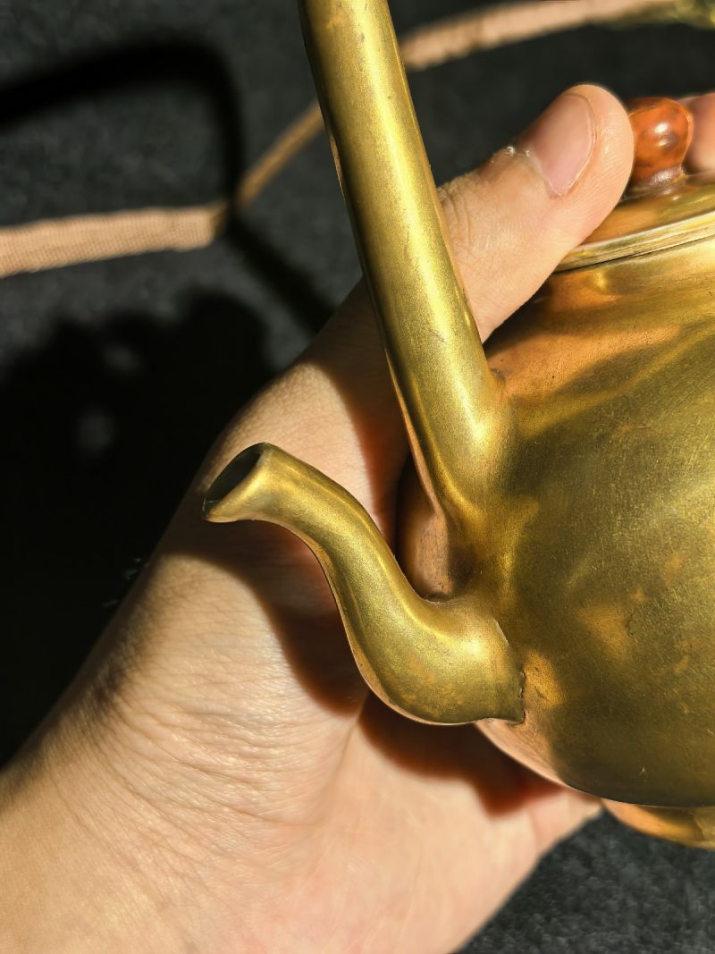 清雍正 金釉提梁壶 - 图6