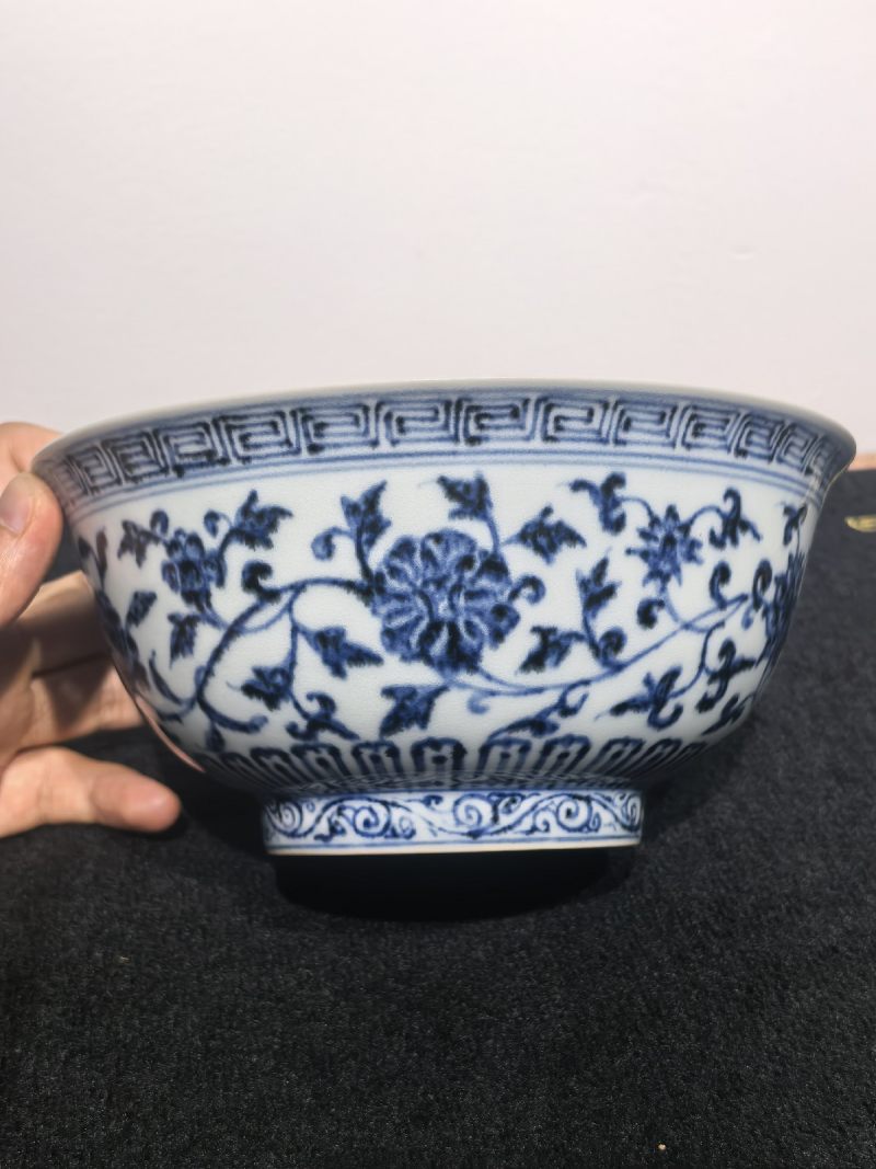 明永乐 内外青花缠枝莲纹撇口碗 - 图10