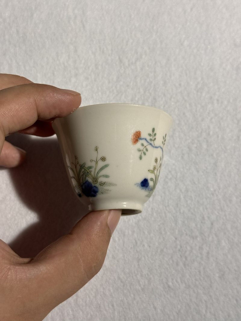 清乾隆 青花粉彩水仙纹花神杯 （一对） - 图14