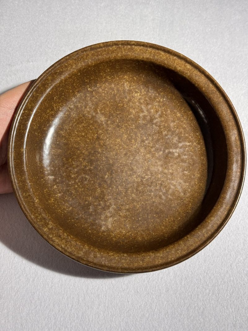 清雍正 仿古玉釉如意足折沿洗 - 图2