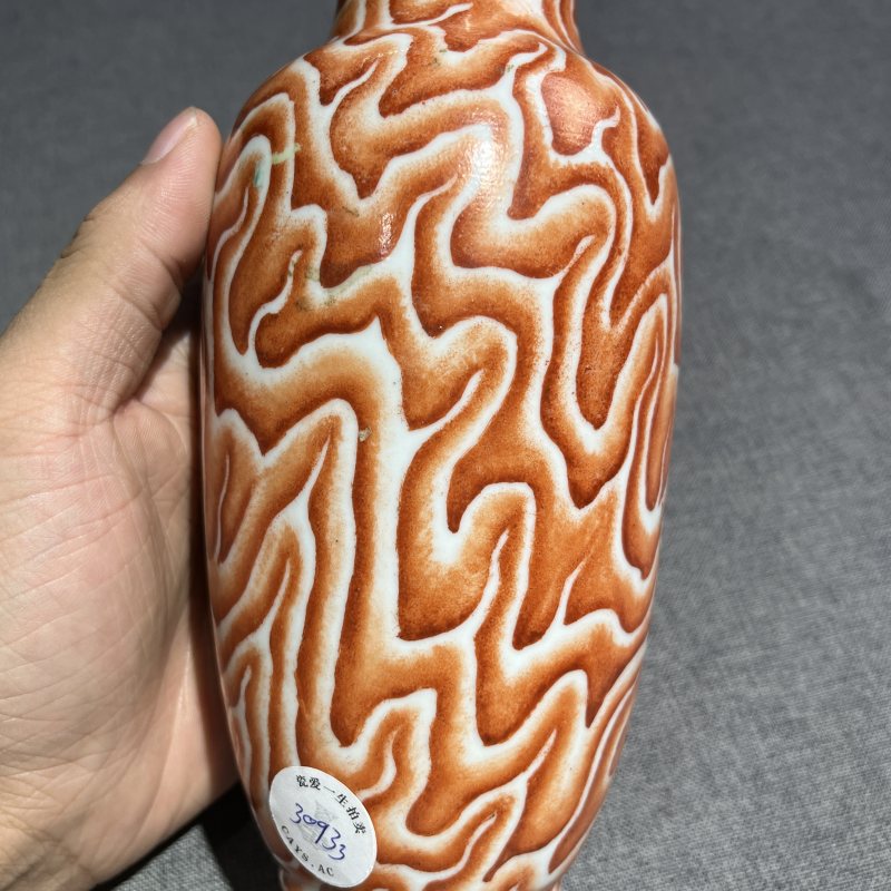 清晚期粉彩仿木纹釉龙纹灯笼瓶 - 图7