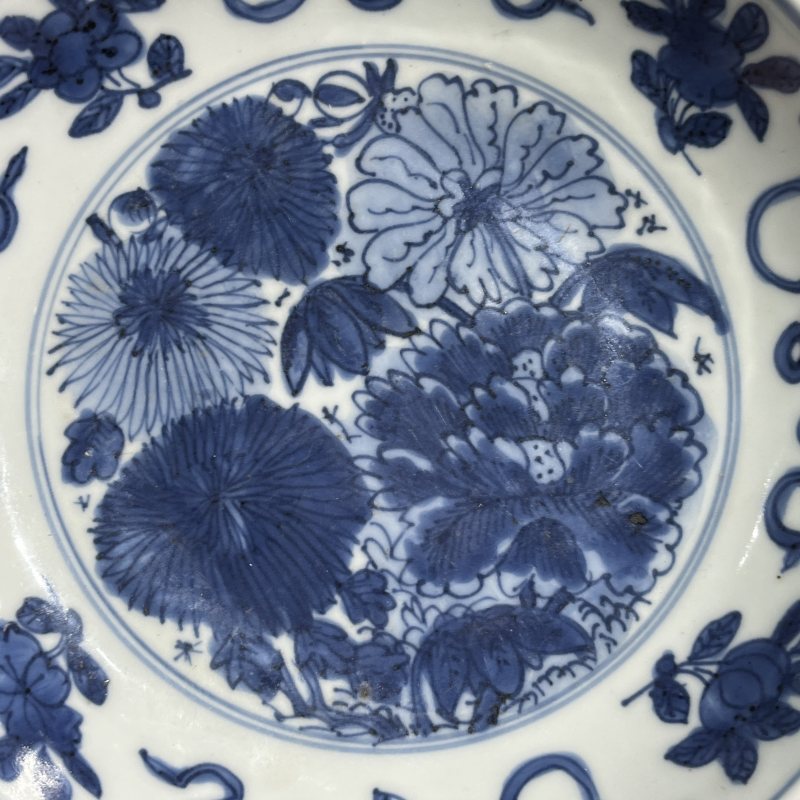 明晚期青花花卉盘 - 图5
