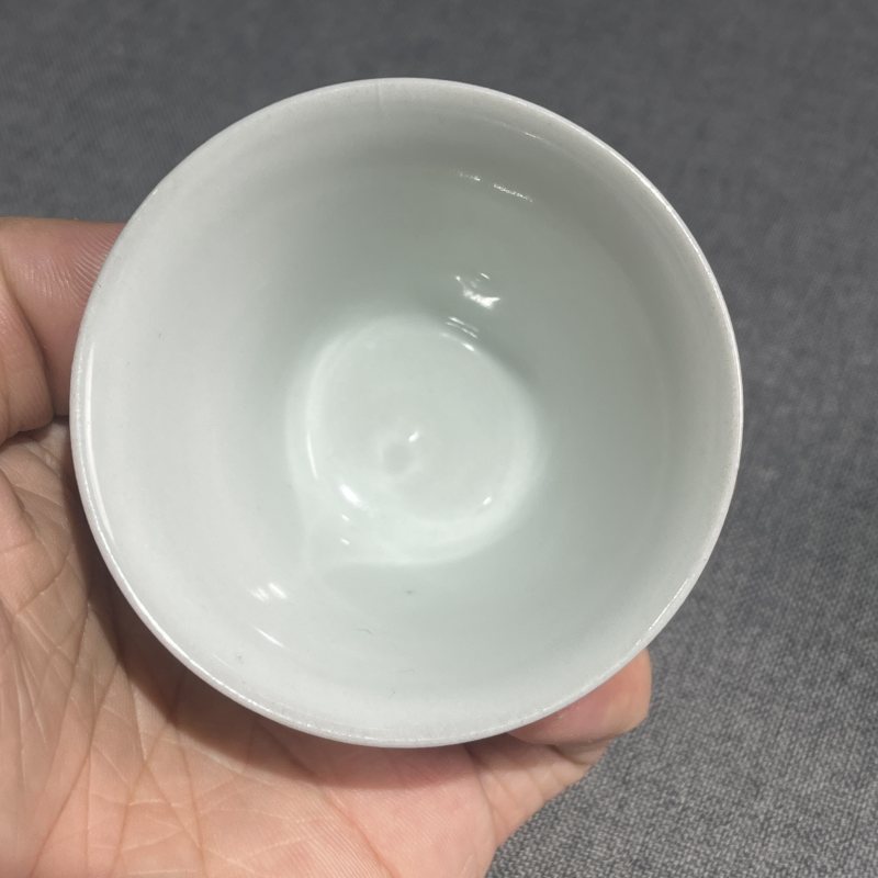 清早期五彩花卉杯一组八只 - 图22