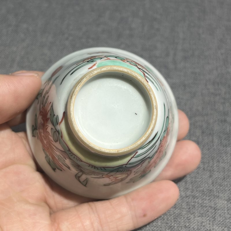 清早期五彩花卉杯一组八只 - 图33