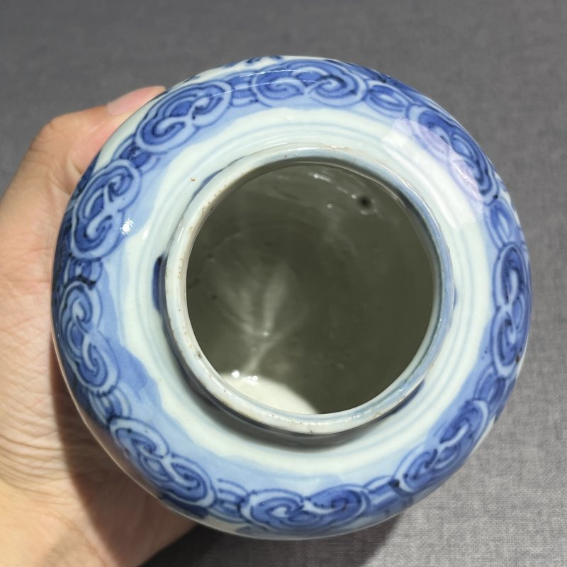 明万历青花人物盖罐一对 - 图10