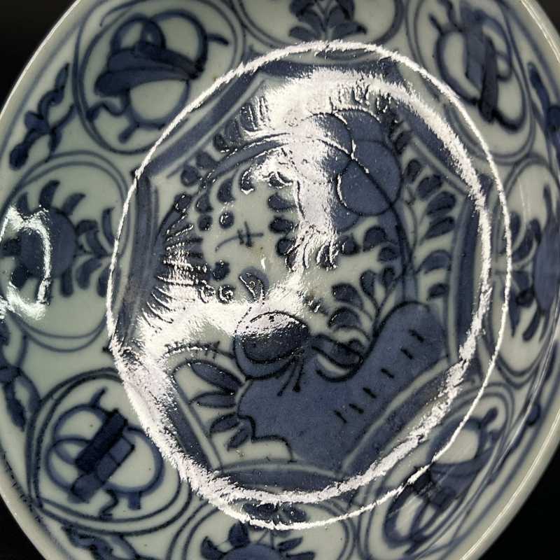 明万历 青花花鸟纹盘 - 图2