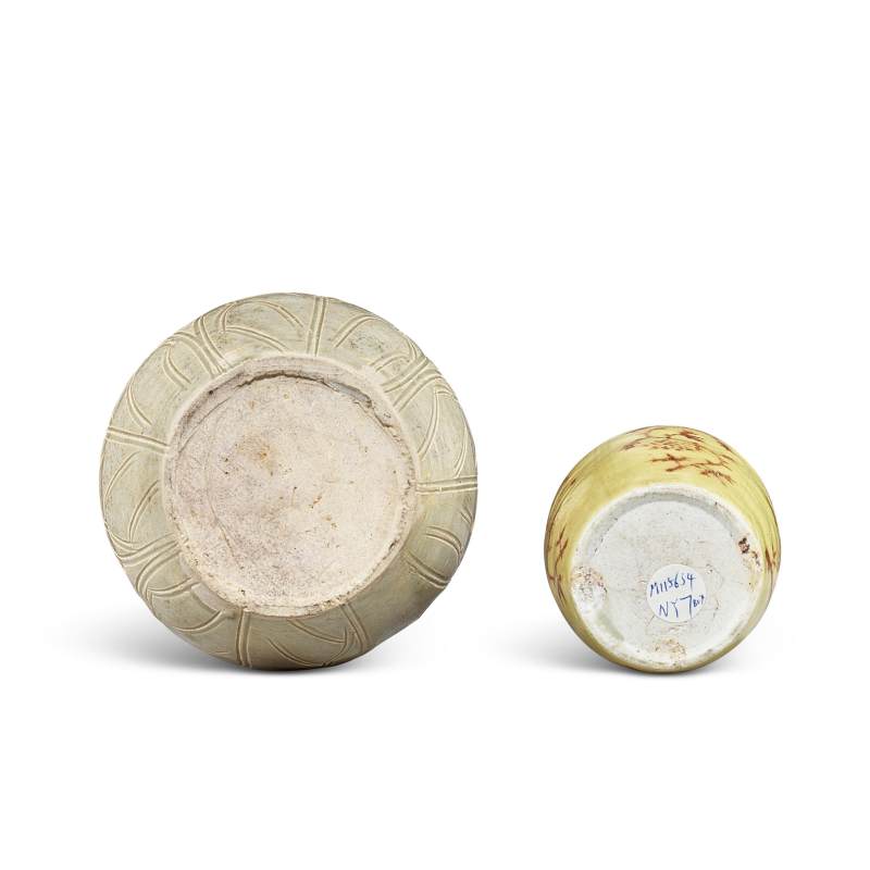 Two qingbai-glazed jars | 青白釉罐兩件 - 图2
