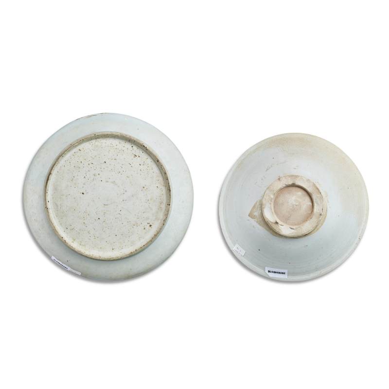 Two Yingqing-glazed wares | 影青盤及影青盌 - 图3