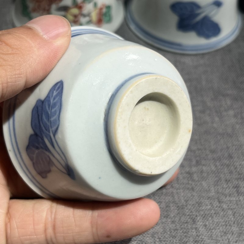 清早期五彩花卉杯一组八只 - 图8