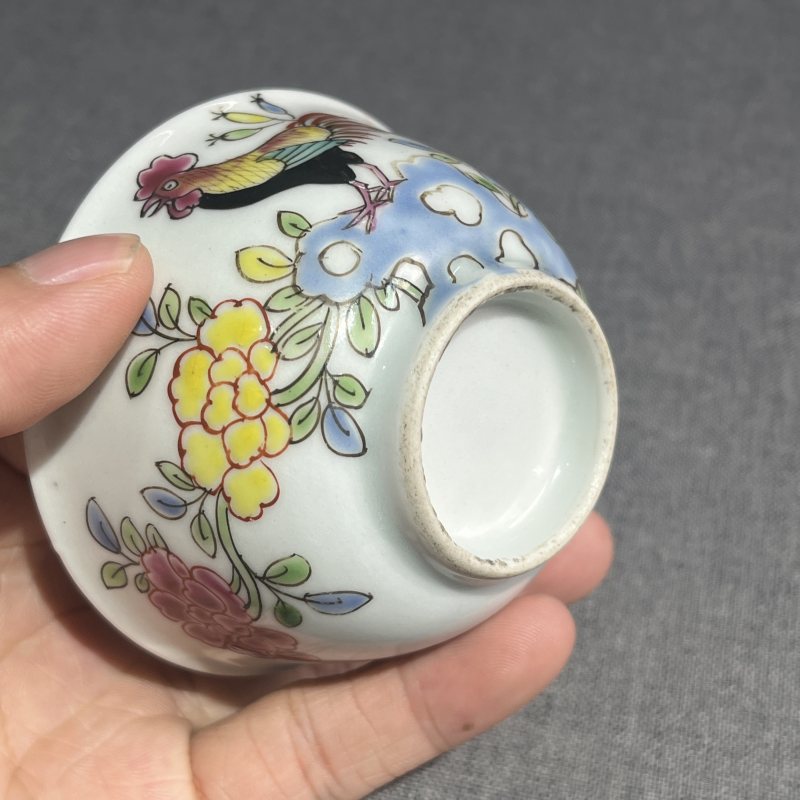清雍正粉彩花鸟杯一对 - 图8