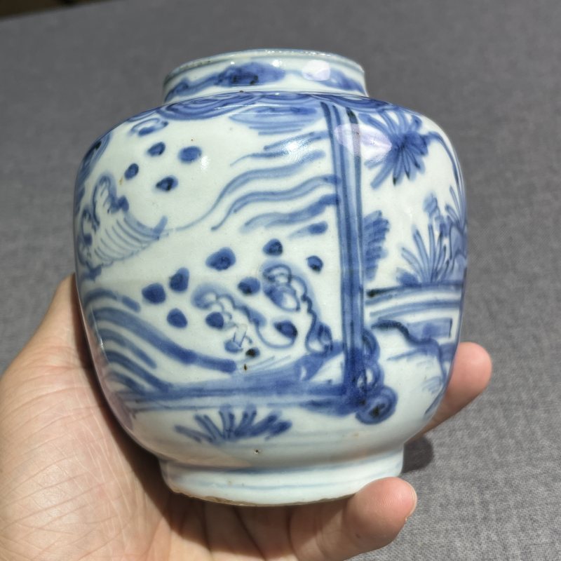 明万历青花人物盖罐一对 - 图19