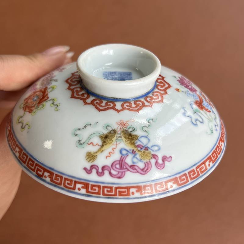 清道光 粉彩八吉祥纹盖碗 - 图22