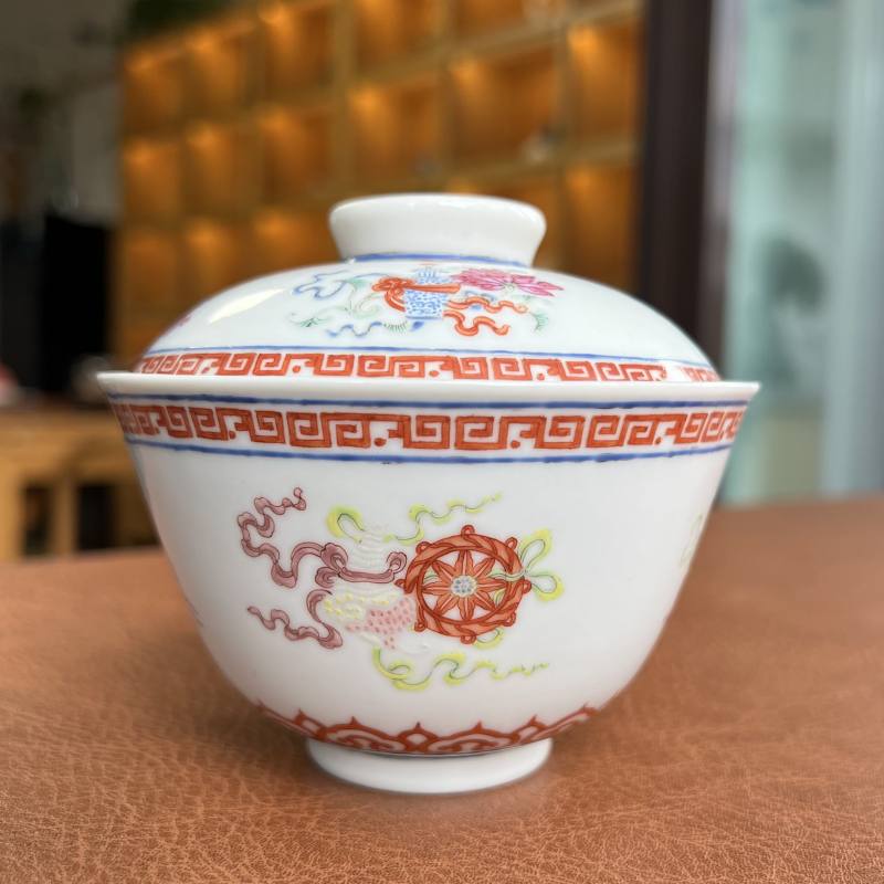 清道光 粉彩八吉祥纹盖碗 - 图4
