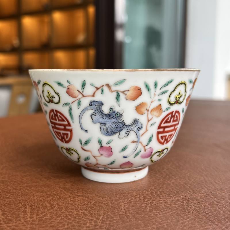 清 陈立春制粉彩福寿纹杯 - 图4