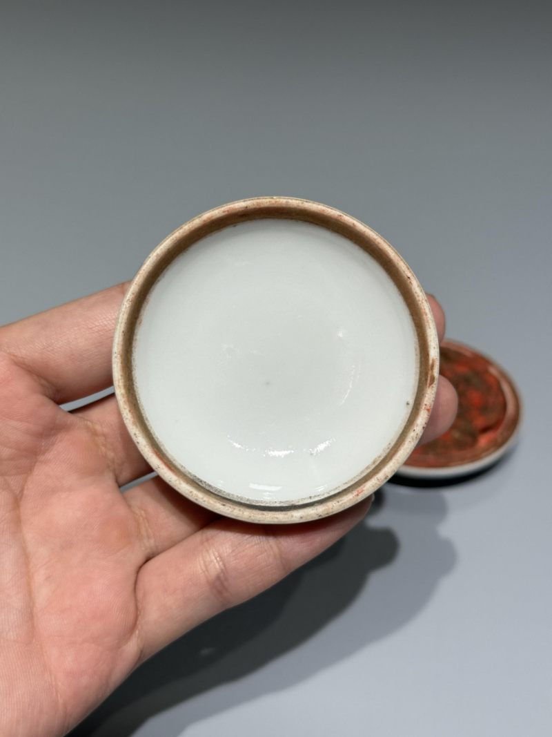    清光绪 青花庭院婴戏纹印泥盒 - 图7