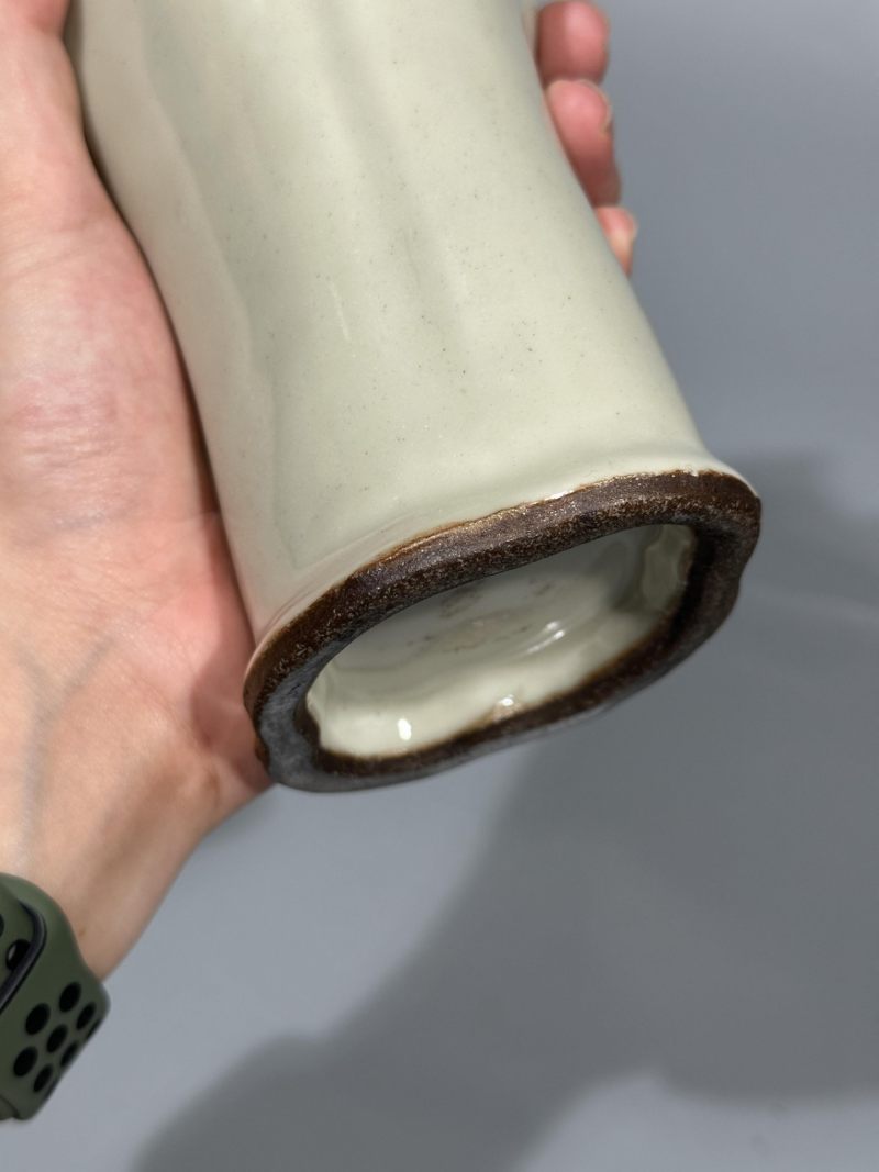    清乾隆 仿官釉海棠型兽耳瓶 - 图10