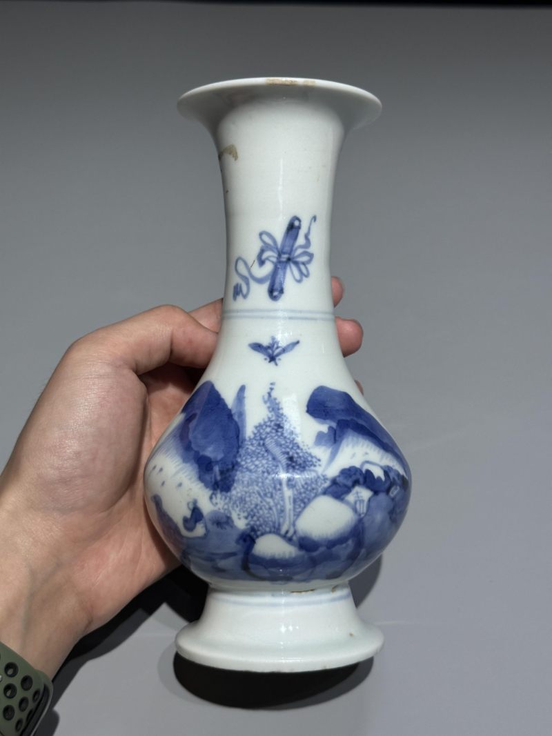    清早期 德化窑青花山水纹瓶 - 图6