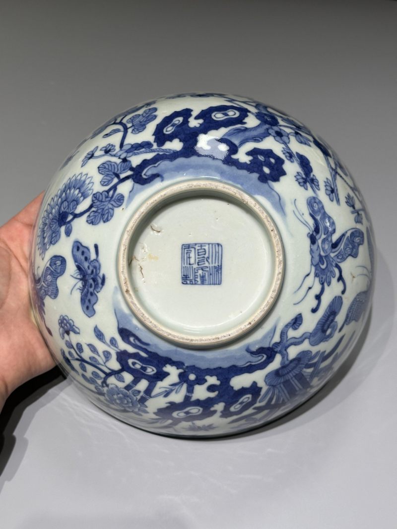    清嘉庆 青花花蝶纹花口碗 - 图4