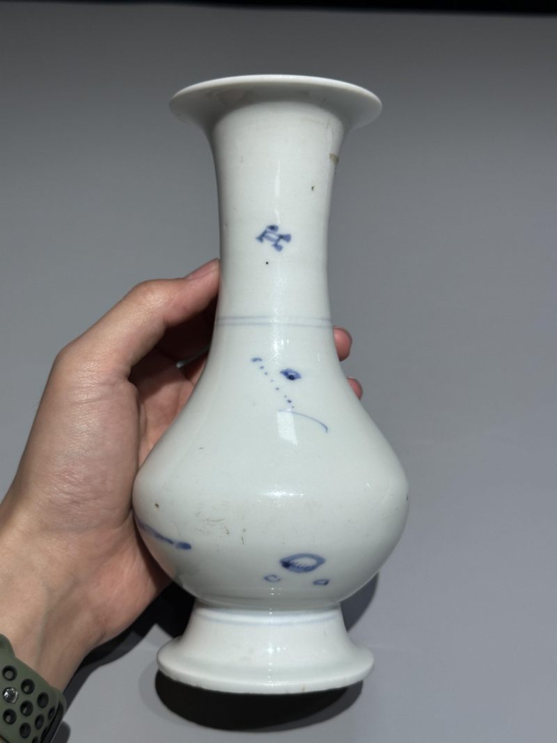    清早期 德化窑青花山水纹瓶 - 图7