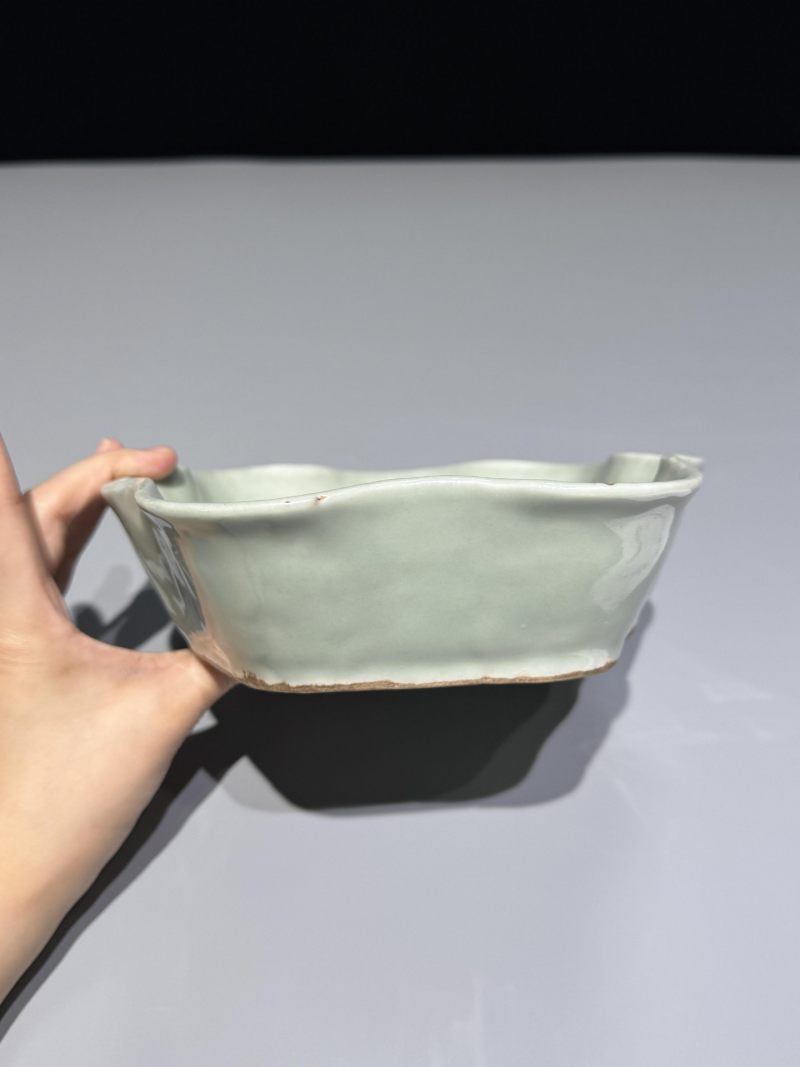    清晚期 豆青釉花口洗 - 图5