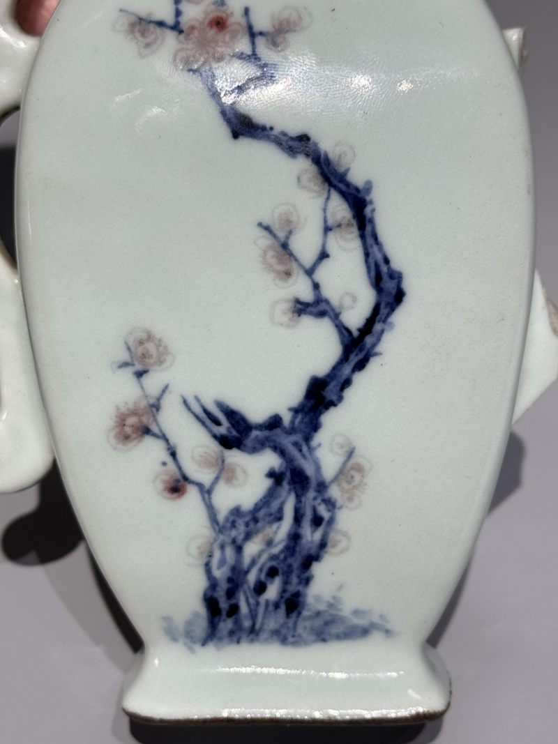    清乾隆 豆青釉青花釉里红梅花纹如意耳璧瓶 - 图7