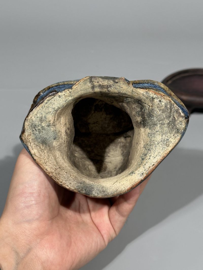    清 石湾窑达摩坐像 配底座 - 图8