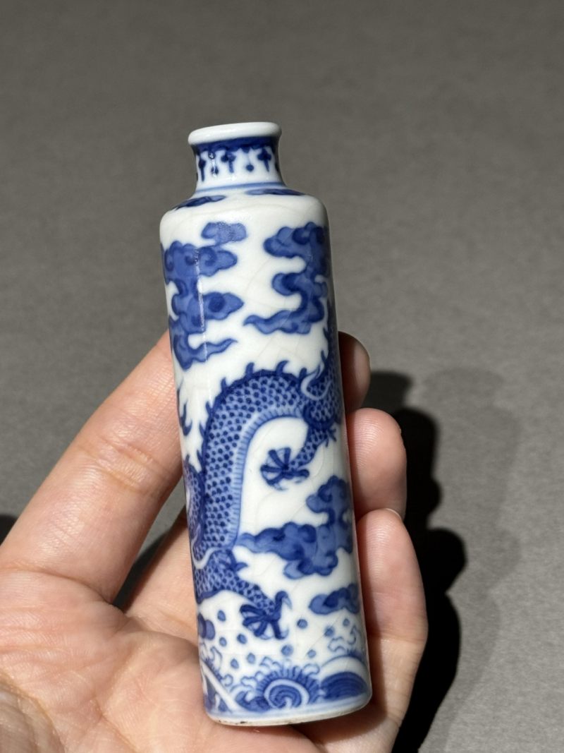    清道光 青花云龙纹鼻烟壶 - 图7