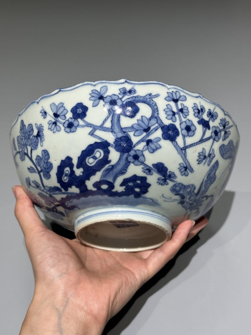    清嘉庆 青花花蝶纹花口碗 - 图8