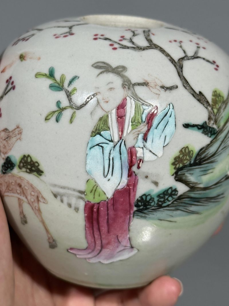    清乾隆 粉彩人物盖罐 - 图7