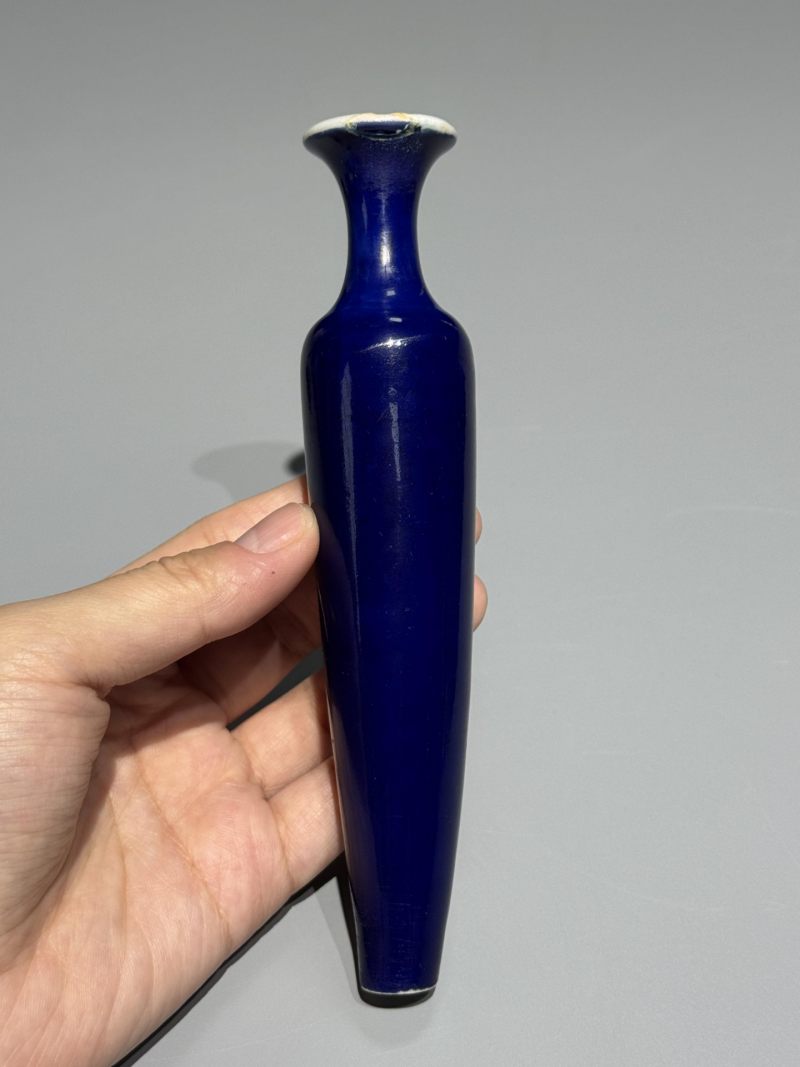    清康熙 霁蓝釉柳叶瓶 带底座 - 图7
