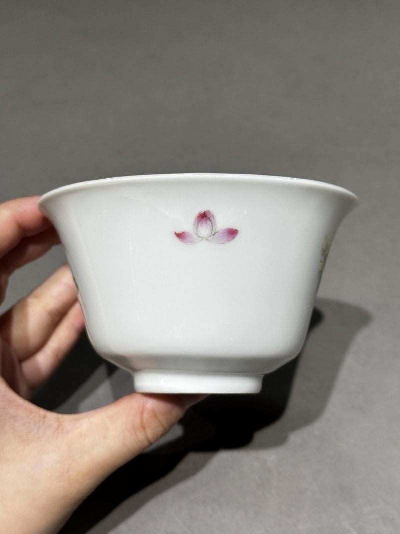    清光绪 粉彩花卉纹杯 - 图3