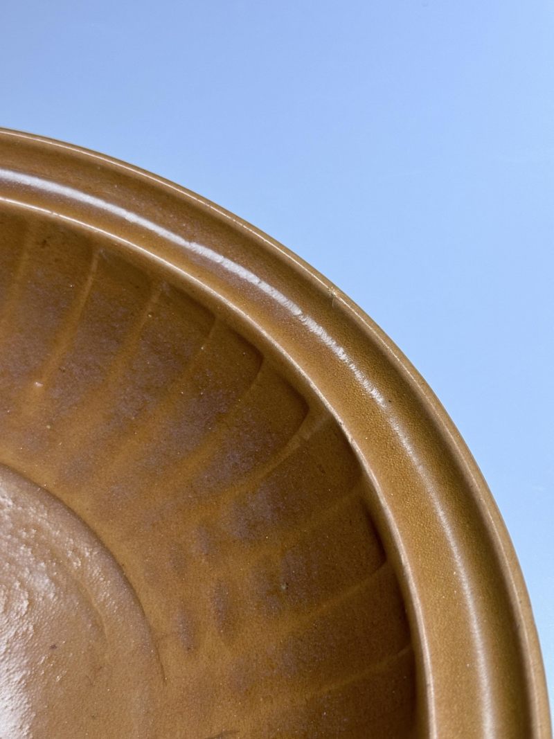    明 龙泉窑暗刻花卉大盘 - 图10