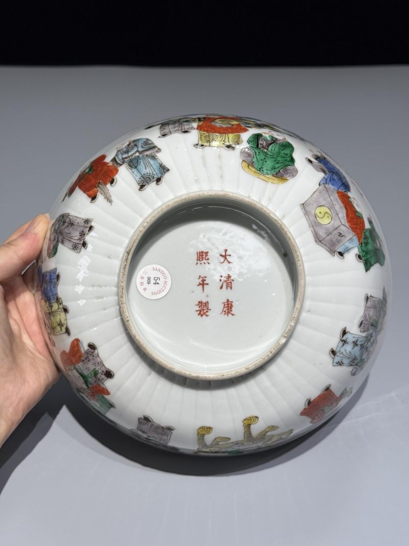    清晚期 粉彩十八罗汉人物纹碗 - 图8